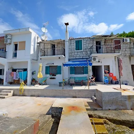 Fedja Apartamento Jesenice (Split-Dalmatia)